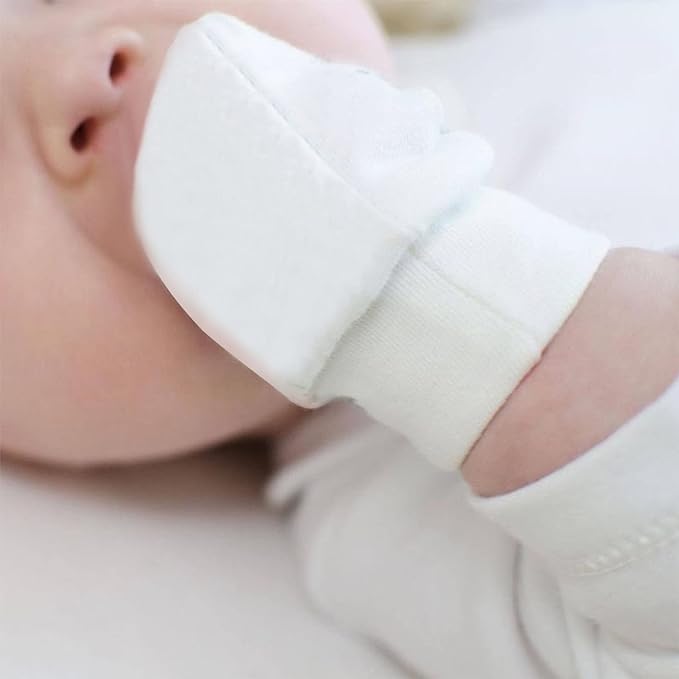 Baby Mittens No Scratch Mittens Infant Soft Gloves Mittens for 0-6 Months Boys Girls