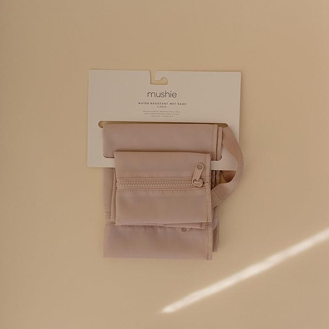 mushie Water Resistant Wet Bags | Large & Small Reusable Storage Bag for Baby Items and Travel | Zippered Pockets with Handle | Machine Washable, Set of 2 (Blush)