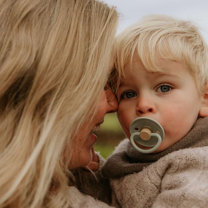 FRIGG Natural Rubber Baby Pacifier 4-Pack Skyline Serenity | Made in Denmark | BPA-Free (6-18 Months)