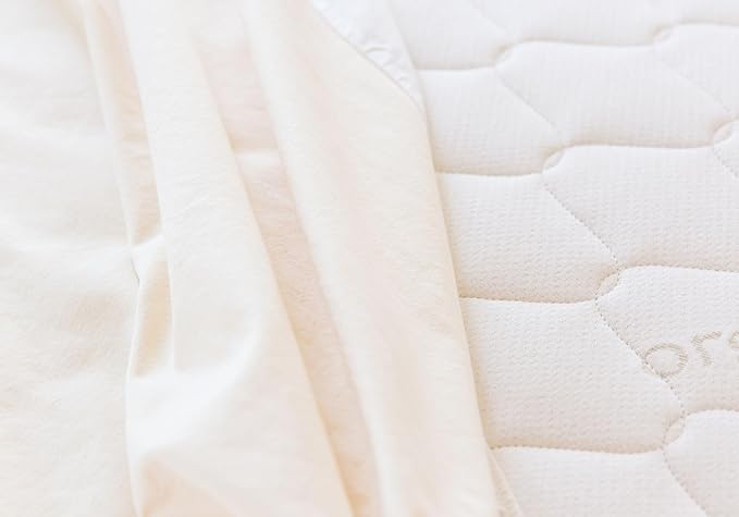 Naturepedic Organic Waterproof Mattress Protector Pad - Washable & Reusable Fitted Stretch Knit Mattress Cover - Highly Absorbent Bed Incontinence Pads - Breathable Cotton Protector for Full, 9"-16"