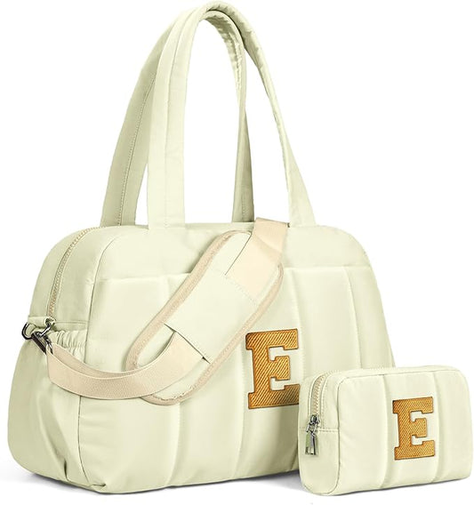 Duffle Bag for Travel Women, Travel Bags，Bridesmaid Gifts-Initial Overnight Bag with Wet Pocket，Lightweight Weekender Bags Personalized Gym Tote with Makeup Pouch