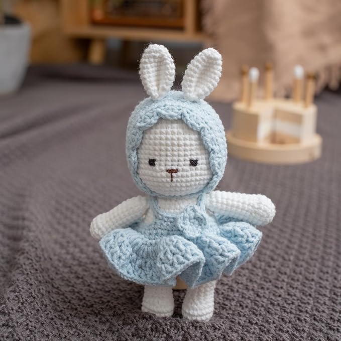 Handmade Knit Bunny Dolls,Baby rattle toy,Baby Sensory Toys,Baby Soothing Toys,Handmade Knit Toys,Gifts for Boys and Girls (Blue)