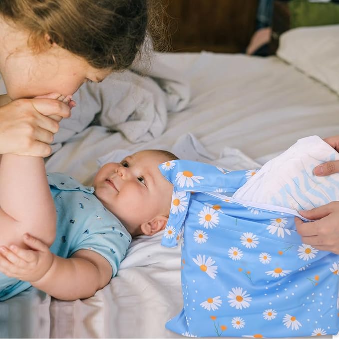 2pcs Cloth Diaper Wet Dry Bags, Waterproof Reusable Wet Bag with 2 Zipper Pockets & Handle, Washable Laundry Bags for Baby Adult Clothes Travel Beach Pool Daycare Yoga Gym Exercise Swimsuits,