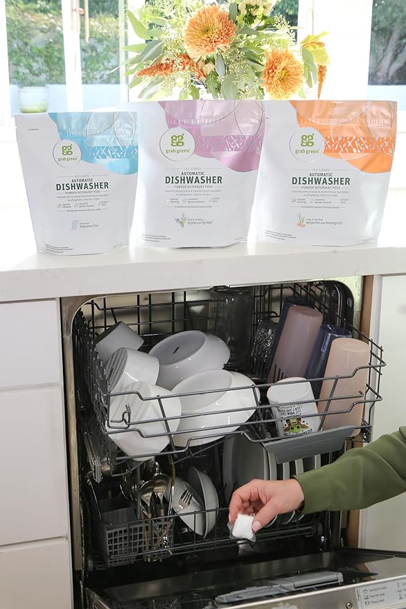 Grab Green Automatic Dishwashing Detergent Pods, 24 Count, Thyme Fig Leaf Scent, Plant and Mineral Based, Superior Cleaning, Powerful Grease Removal,