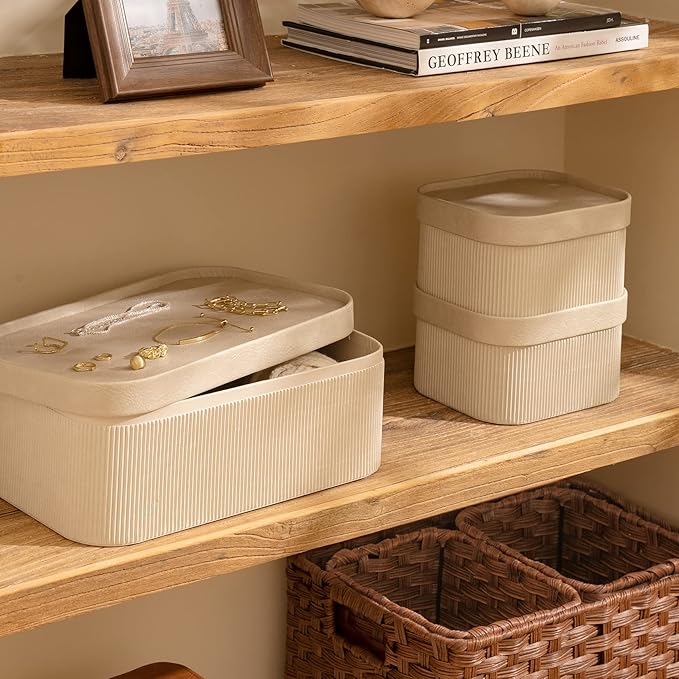 LA JOLIE MUSE Storage Basket Set of 3 with Leather Lids Fluted Cardboard - Light Grey