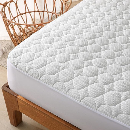 Twin Size Waterproof Mattress Protector Fitted Quilted Mattress Pad Cover with Deep Pocket Up to 15''