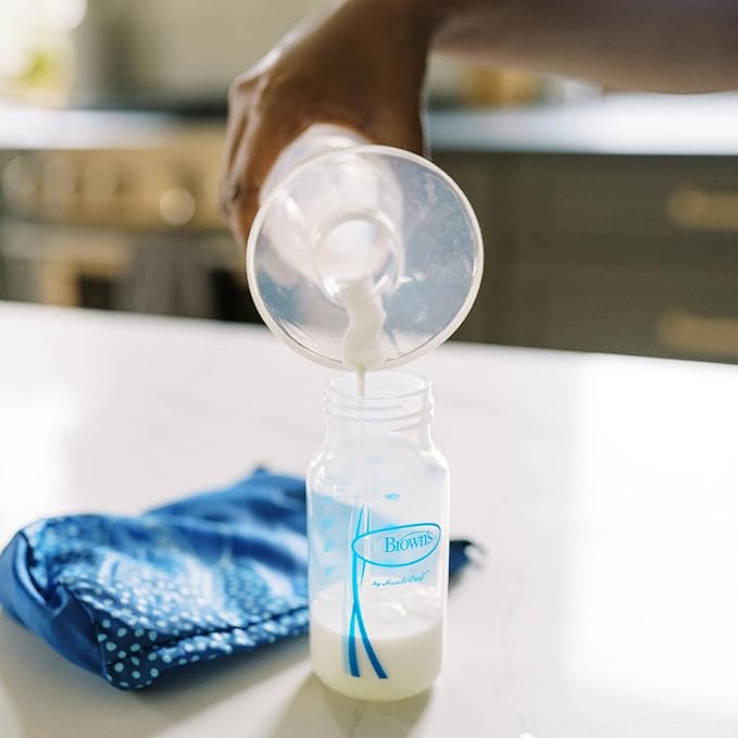 Dr. Brown's 100% Silicone One-Piece Breast Pump,Hands-Free Breast Milk Collector with Anti-Colic Options+ Baby Bottle (4 oz/120 mL),Level 1 Nipple,Travel Lid and Travel Bag