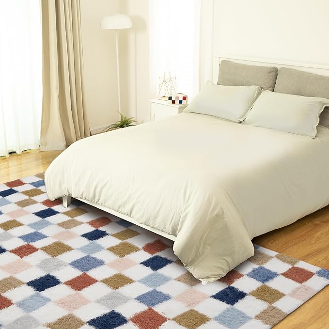 Super Soft Rug for Bedroom, 5x7 Ft Rainbow Area Rug Classic Checkered Shaggy Rug Anti-Skid High Pile Soft Fluffy Fuzzy Carpet for Living Room Bedroom Kids Room Nursery, Dorm Home Decor