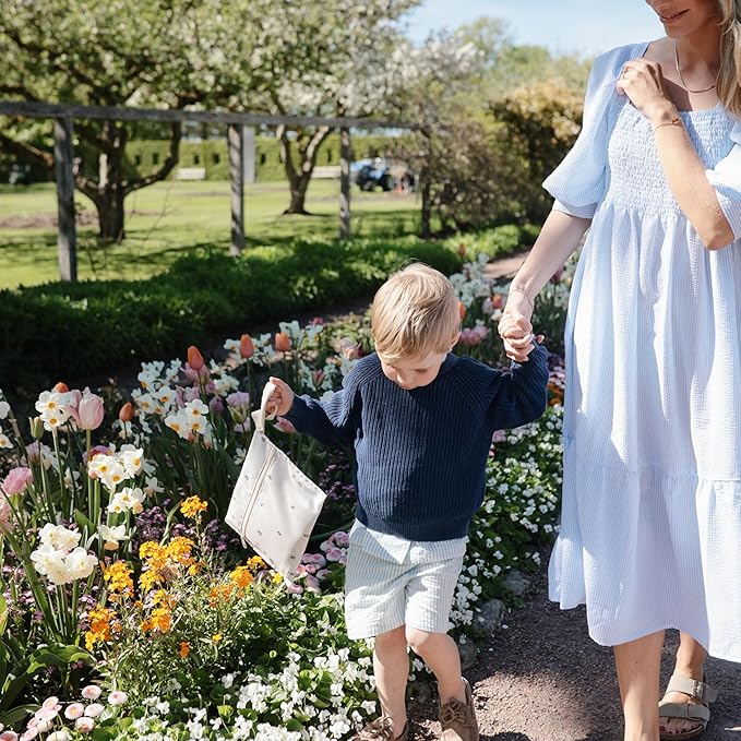 mushie Water Resistant Wet Bags | Large & Small Reusable Storage Bag for Baby Items and Travel | Zippered Pockets with Handle | Machine Washable, Set of 2 (Blue Flowers)